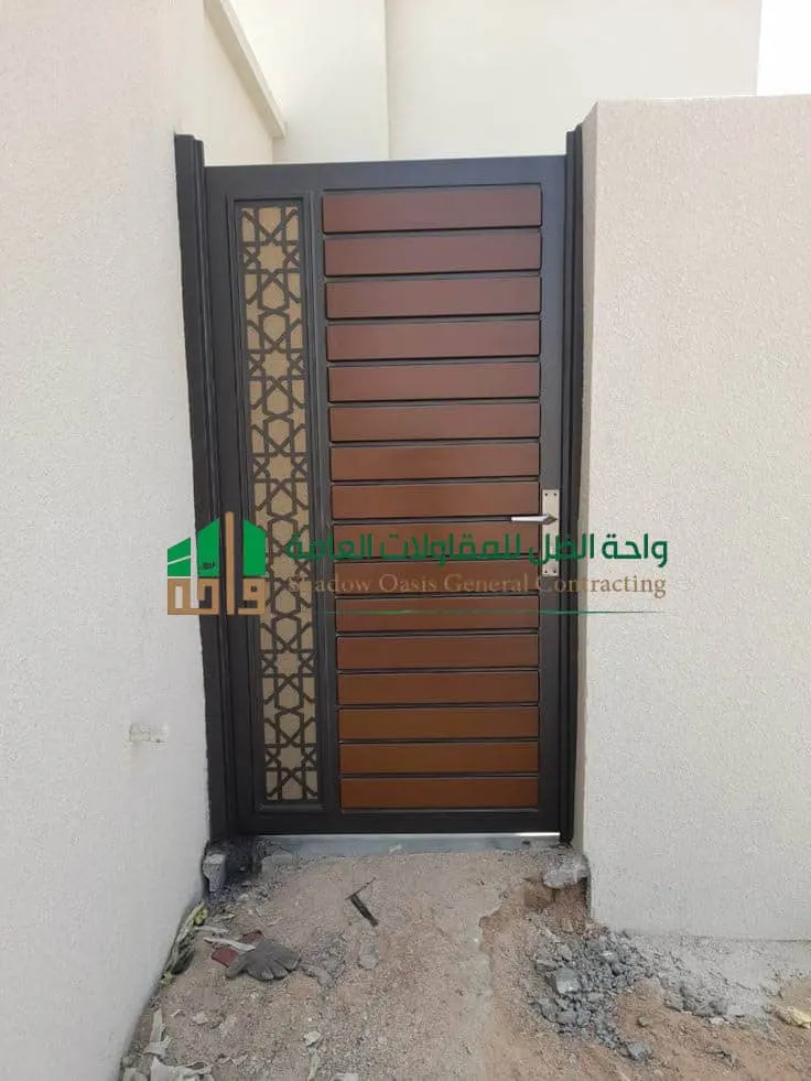 بديل الخشب للابواب الخارجية - تجديد باب خشب قديم