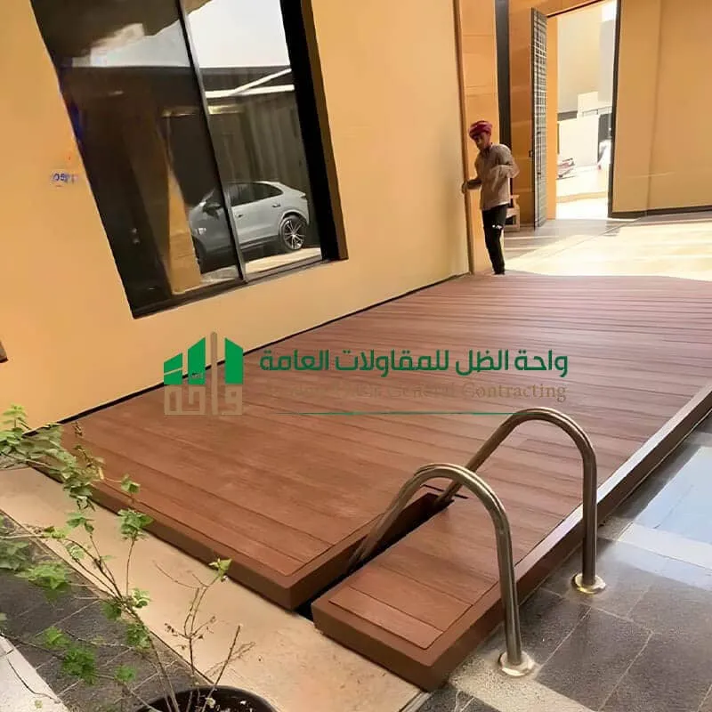 غطاء مسبح متحرك بديل الخشب