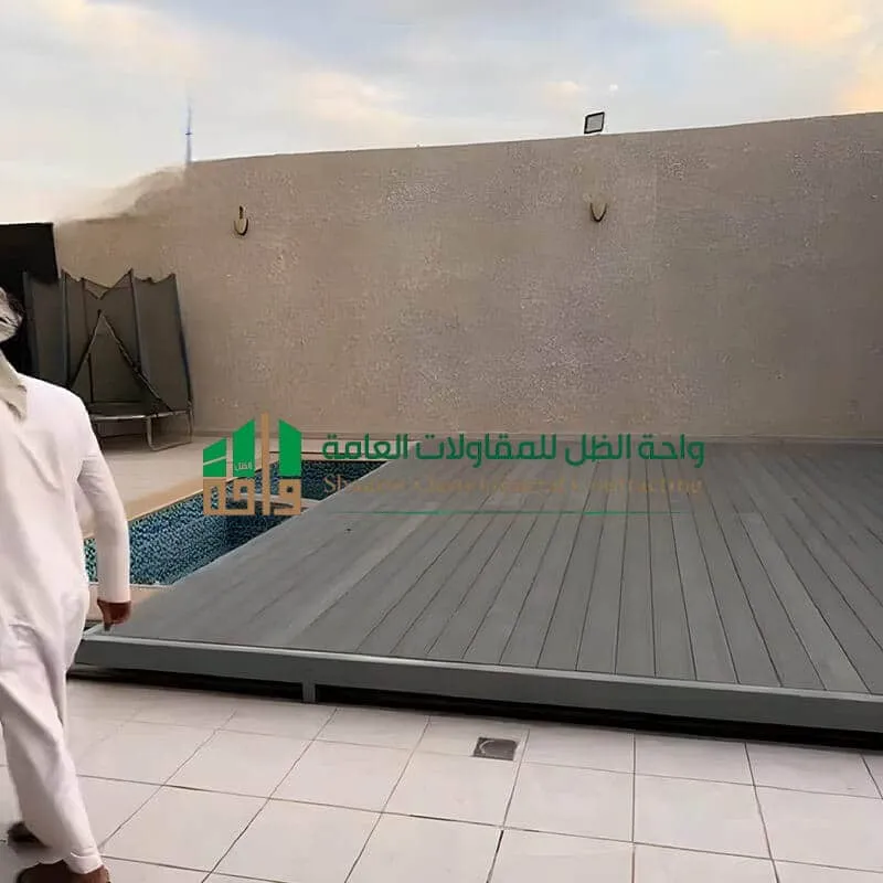 غطاء مسبح متحرك يدوي