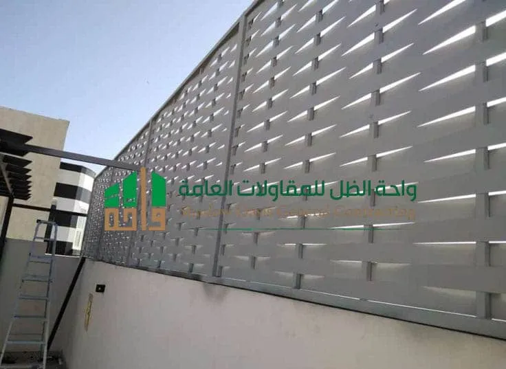 ساتر حديد مجدول